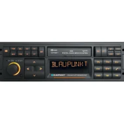 Universal Blaupunkt FrankfurtRCM82 Bluetooth DAB+ radio